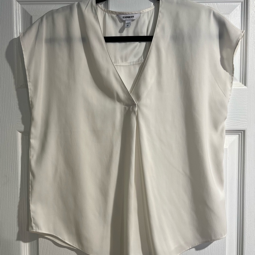 Express Cream Top